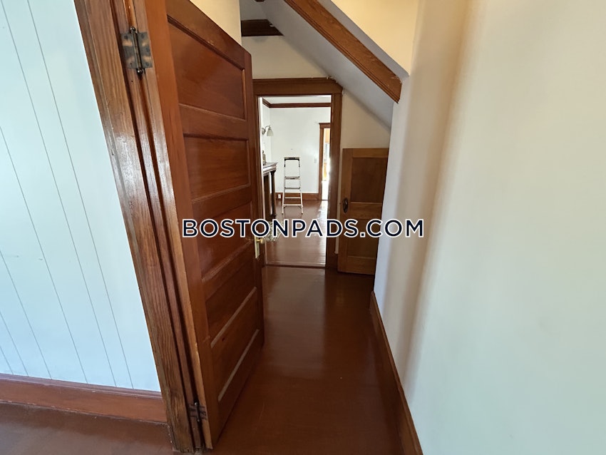 MALDEN - 2 Beds, 1 Bath - Image 16