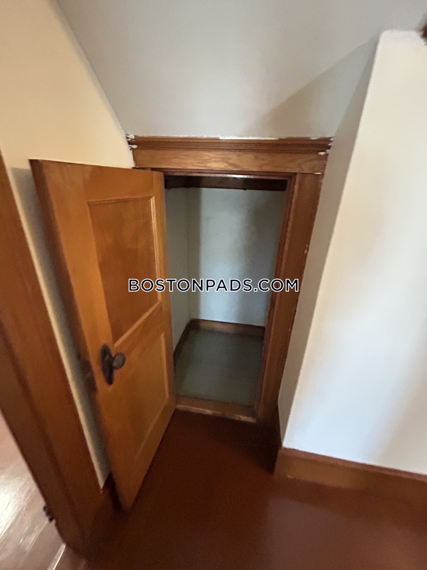 MALDEN - 2 Beds, 1 Bath - Image 7