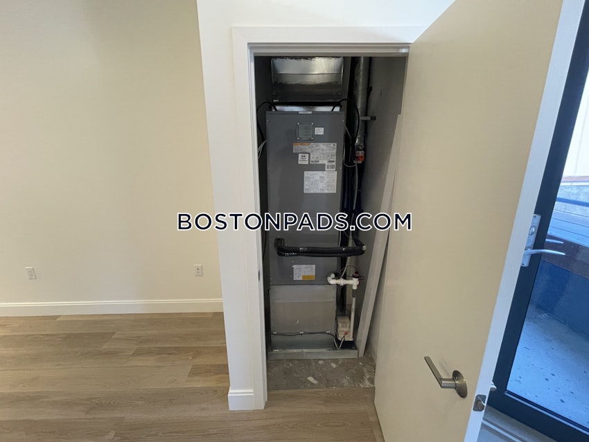 BOSTON - ALLSTON - 2 Beds, 2 Baths - Image 26