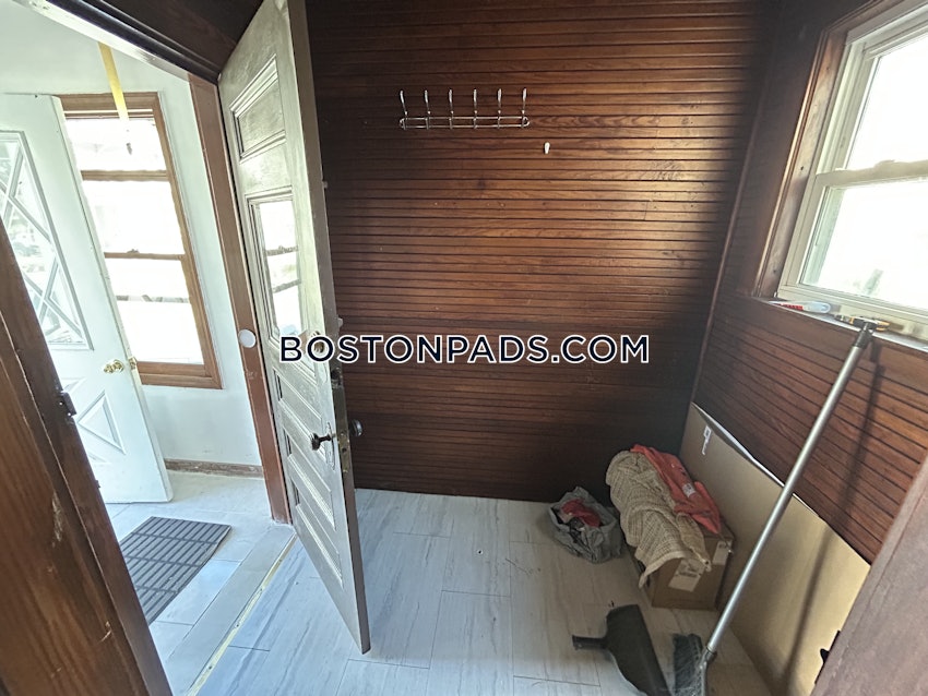 MALDEN - 2 Beds, 1 Bath - Image 9