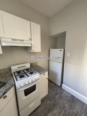 Commonwealth Ave. Boston