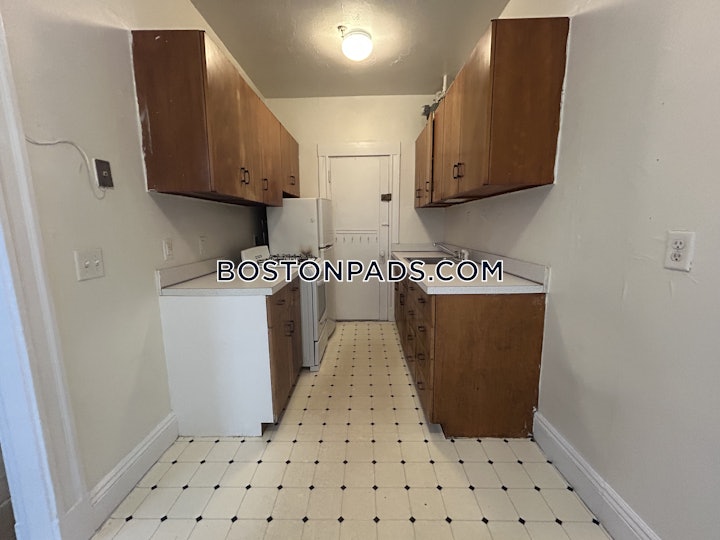 fenwaykenmore-apartment-for-rent-studio-1-bath-boston-2250-8016209 