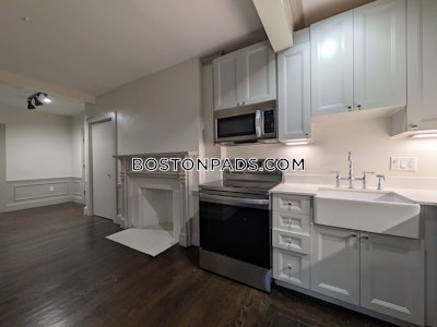 Cambridge 2 bedroom 1 baths in CAMBRIDGE  Harvard Square - $3,125 No Fee