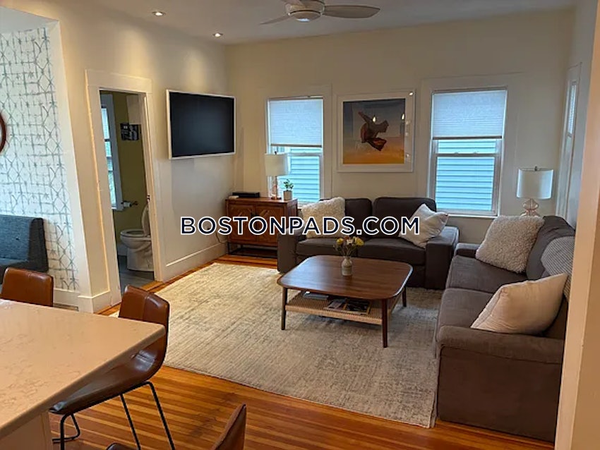 SOMERVILLE - PORTER SQUARE - 3 Beds, 1 Bath - Image 2