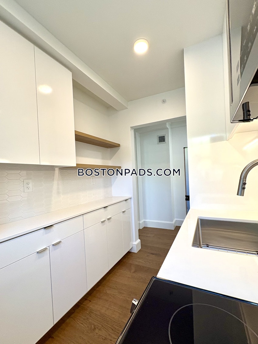 CAMBRIDGE - HARVARD SQUARE - 1 Bed, 1 Bath - Image 2