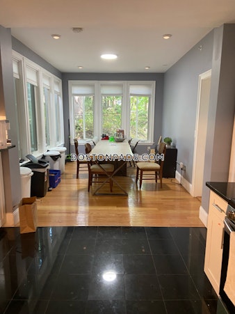 Commonwealth Ave. Boston