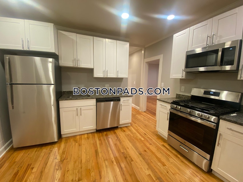 BOSTON - DORCHESTER - UPHAMS CORNER - 4 Beds, 1 Bath - Image 2
