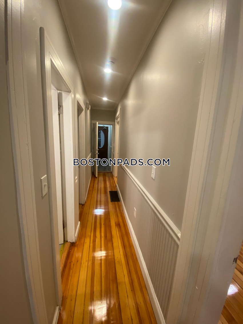 BOSTON - DORCHESTER - UPHAMS CORNER - 4 Beds, 1 Bath - Image 37