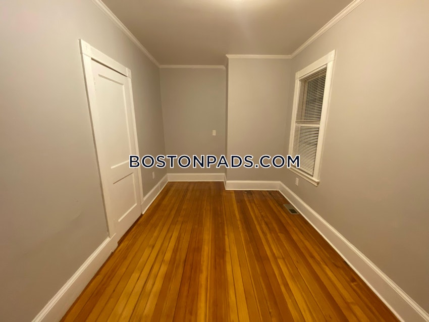 BOSTON - DORCHESTER - UPHAMS CORNER - 4 Beds, 1 Bath - Image 40