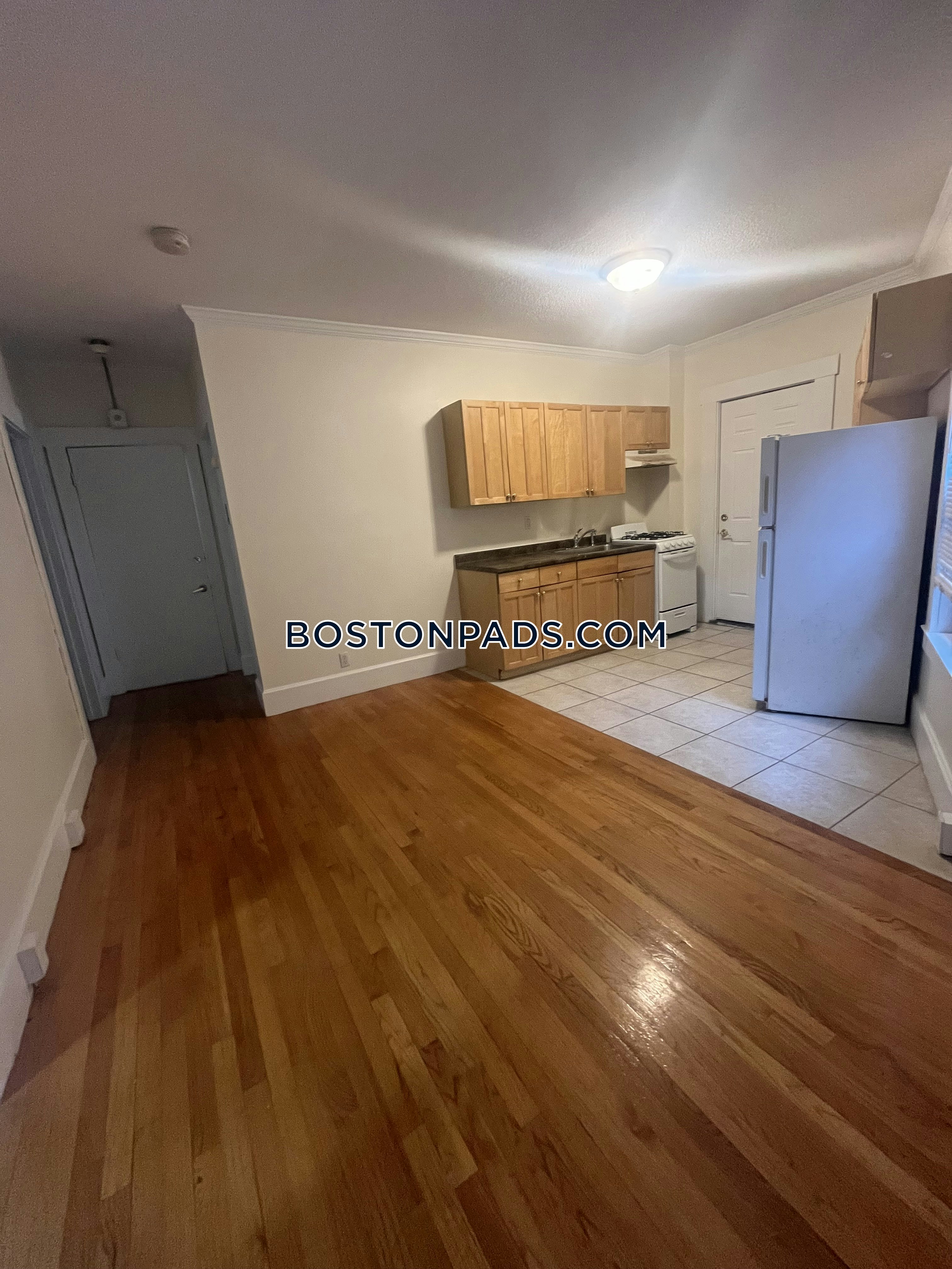 Cambridge - 3 Beds, 1 Baths