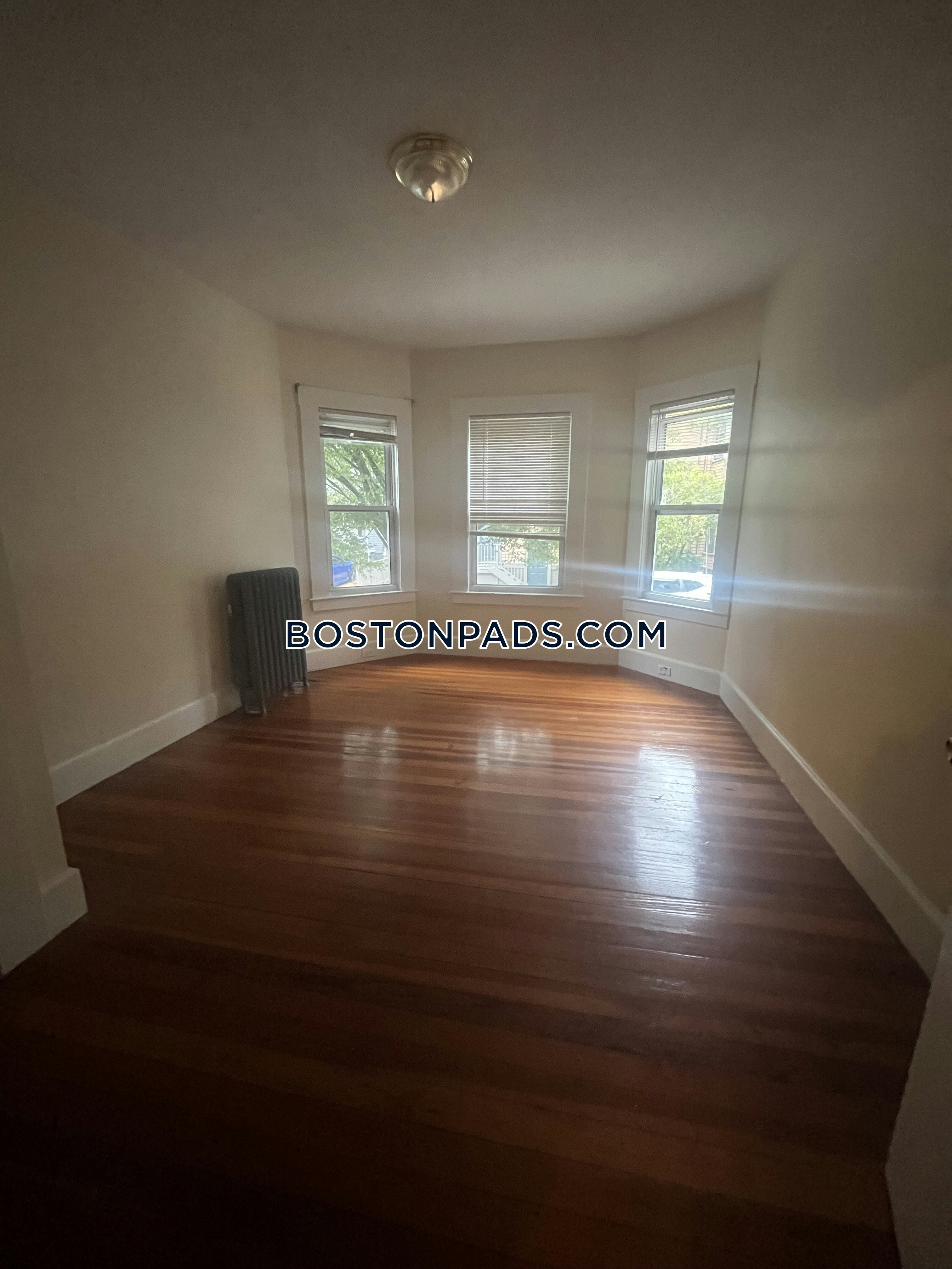 Cambridge - 3 Beds, 1 Baths