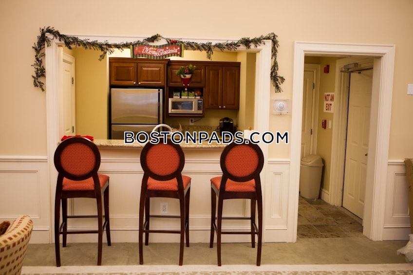 Dartmouth - $1,925+ /month