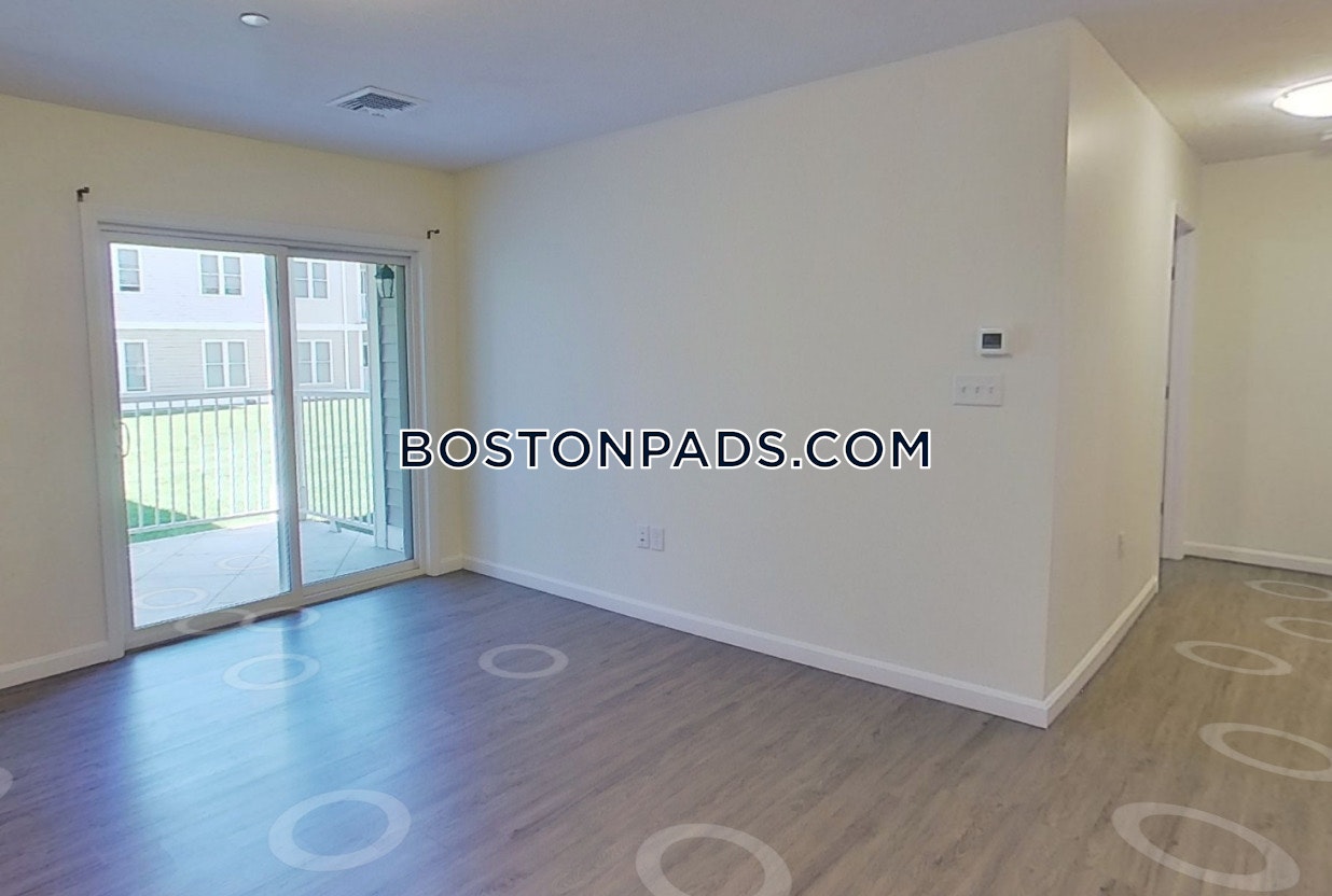 Evergreen Dr. Middleborough