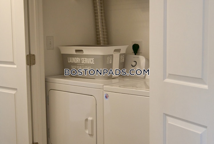 Evergreen Dr., Middleborough