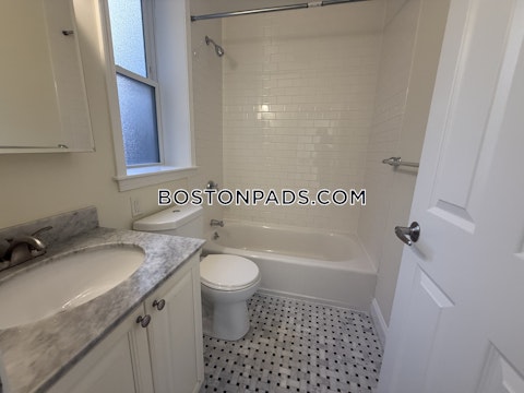 Chauncy St. Cambridge photo 18