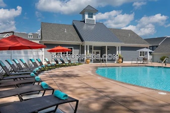 East Main St. Norton