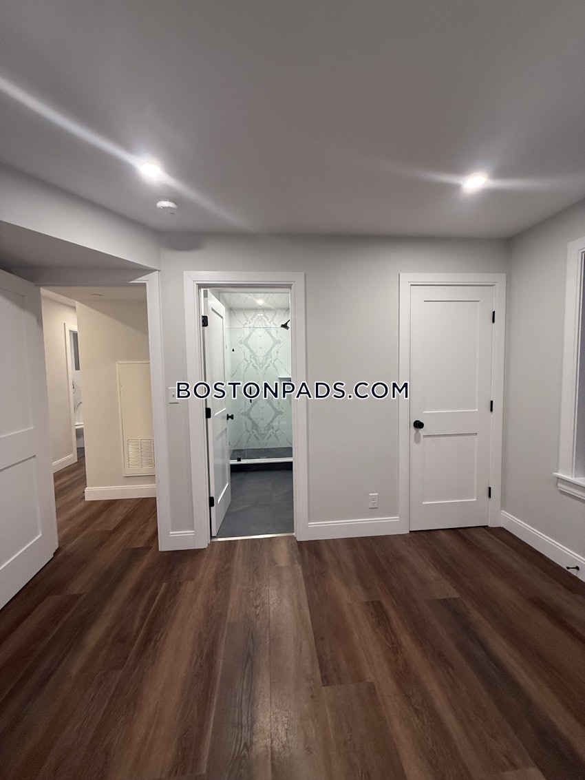 BOSTON - BRIGHTON - OAK SQUARE - 3 Beds, 3 Baths - Image 38