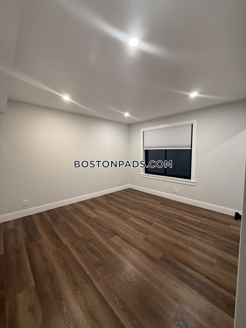 BOSTON - BRIGHTON - OAK SQUARE - 3 Beds, 3 Baths - Image 31
