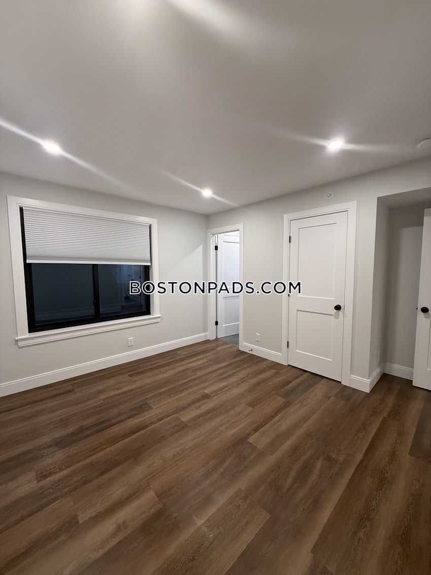 BOSTON - BRIGHTON - OAK SQUARE - 3 Beds, 3 Baths - Image 30