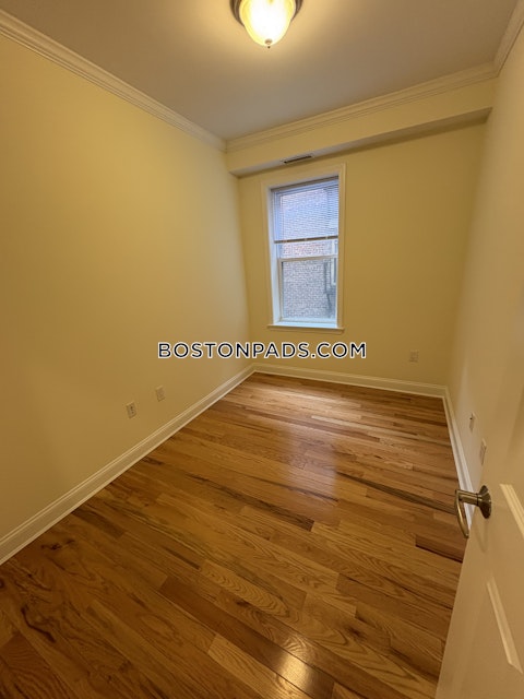 Chauncy St. Cambridge photo 16