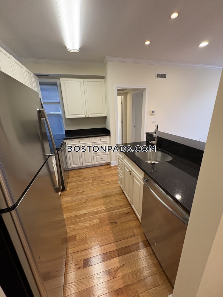 Chauncy St., Cambridge