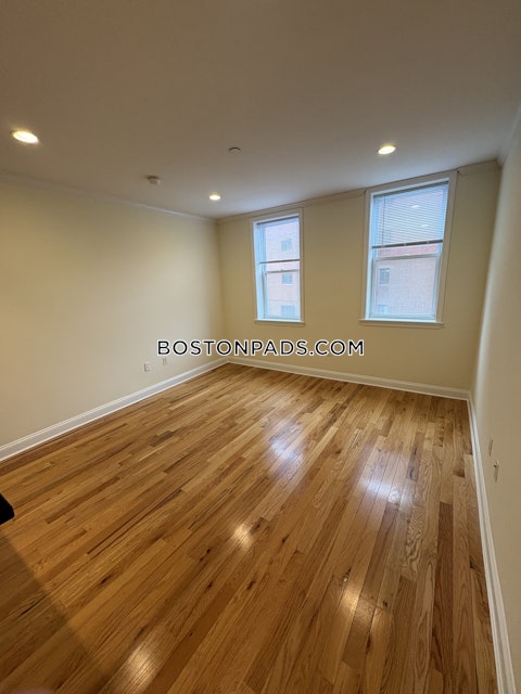 Chauncy St. Cambridge photo 15