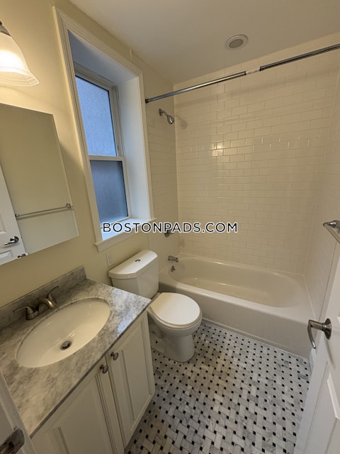 Chauncy St. Cambridge photo 19