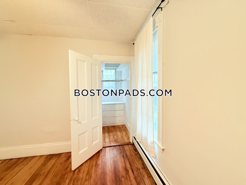 BOSTON - EAST BOSTON - CENTRAL SQ PARK - 4 Beds, 1 Bath - Image 14