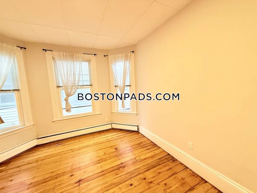 BOSTON - EAST BOSTON - CENTRAL SQ PARK - 4 Beds, 1 Bath - Image 12