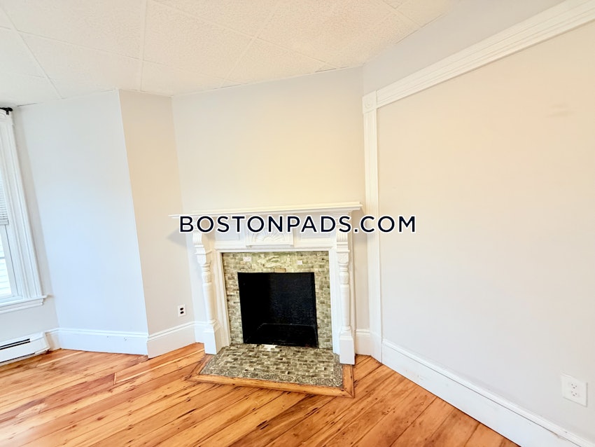 BOSTON - EAST BOSTON - CENTRAL SQ PARK - 4 Beds, 1 Bath - Image 11