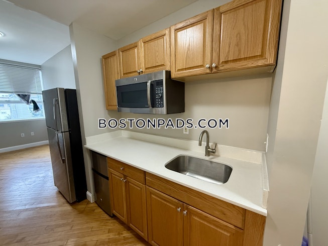 Winthrop - $1,800+ /mo