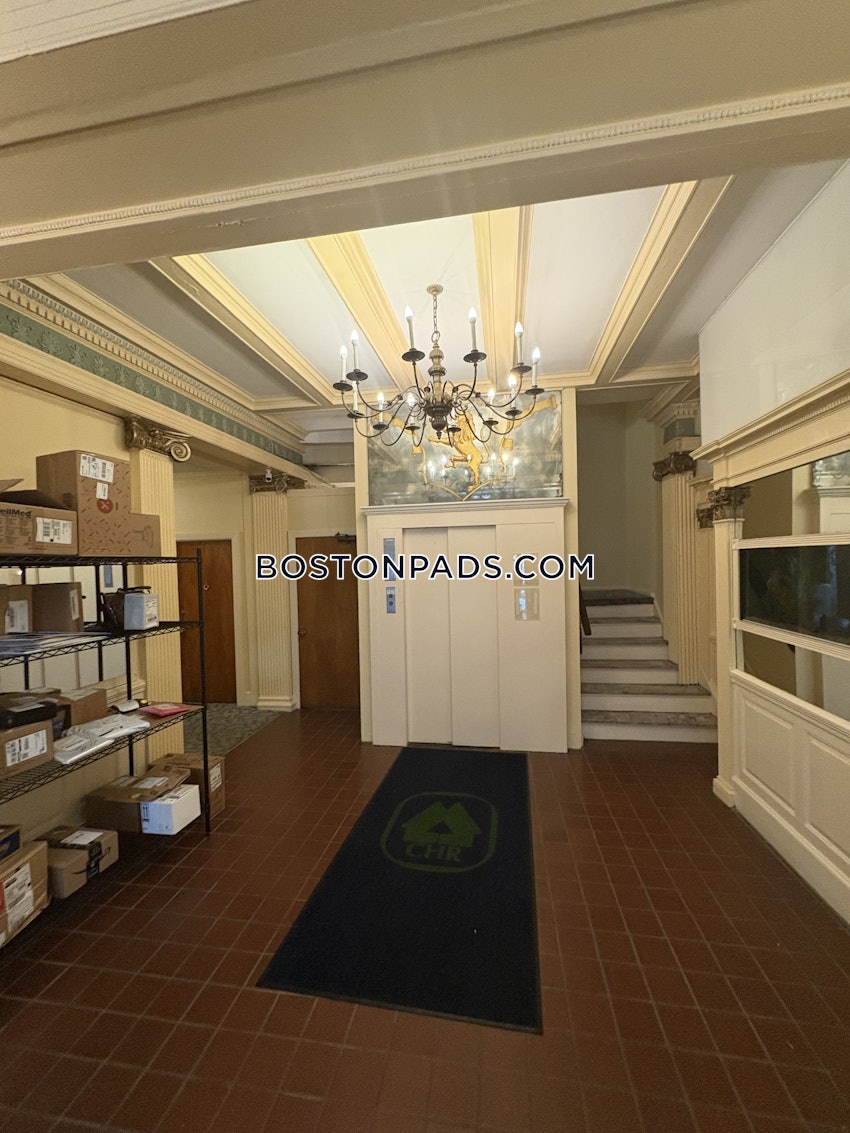BROOKLINE- COOLIDGE CORNER - 2 Beds, 1 Bath - Image 7