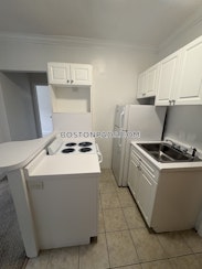 Brookline 2 Beds 1 Bath  Coolidge Corner - $2,995 No Fee