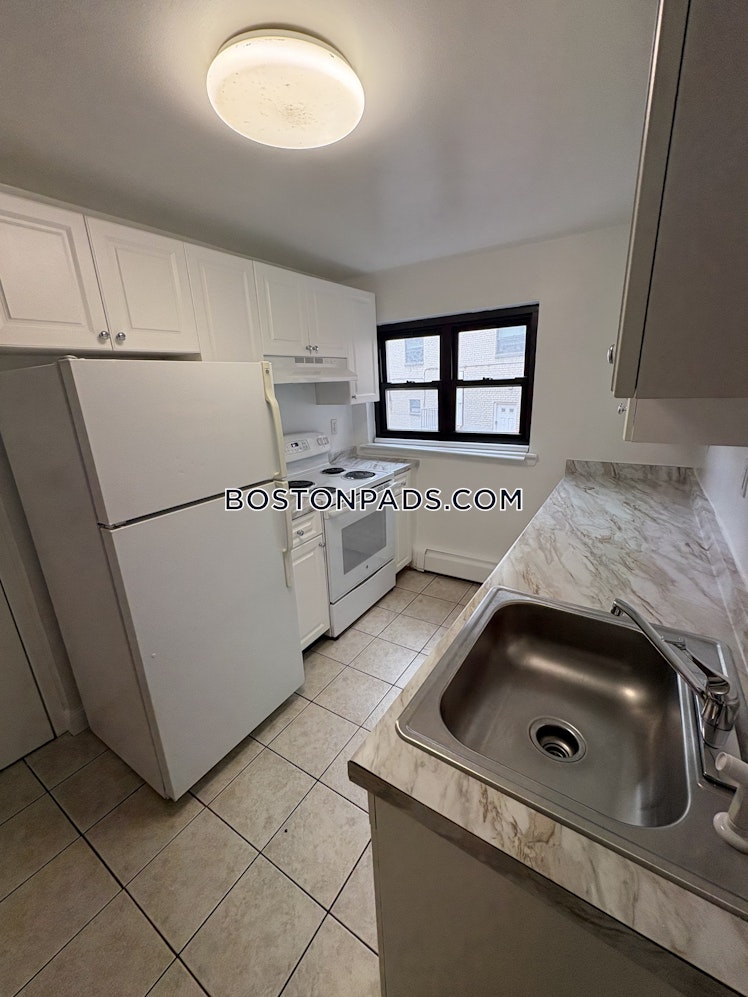 Harvard Ave., Brookline