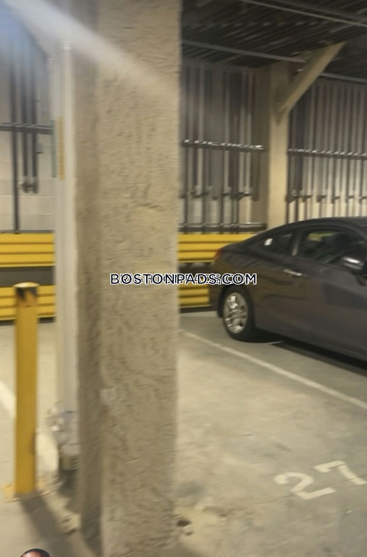 Western Ave., Boston