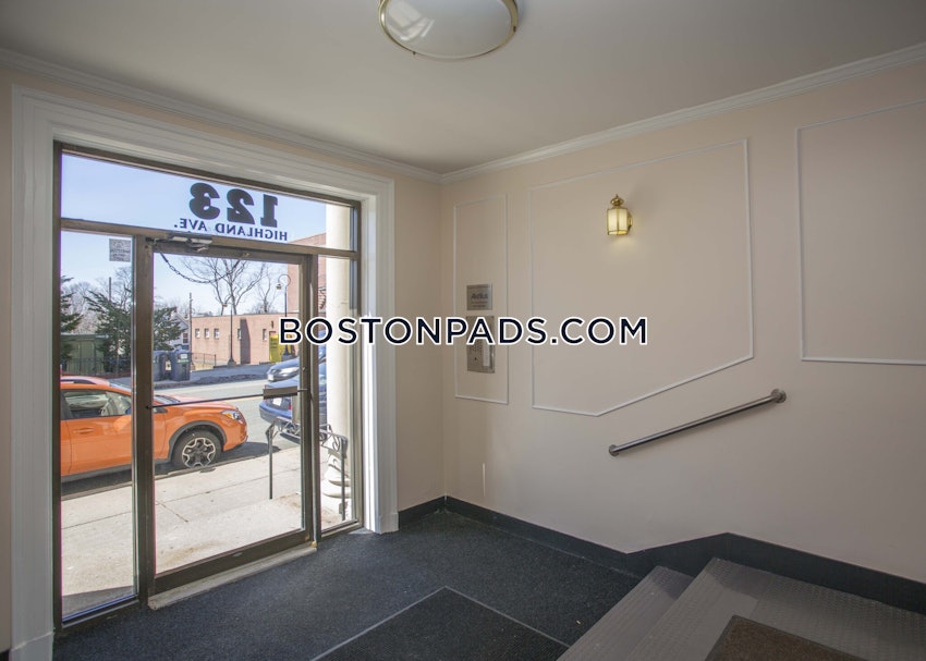 SOMERVILLE - WINTER HILL - 1 Bed, 1 Bath - Image 8