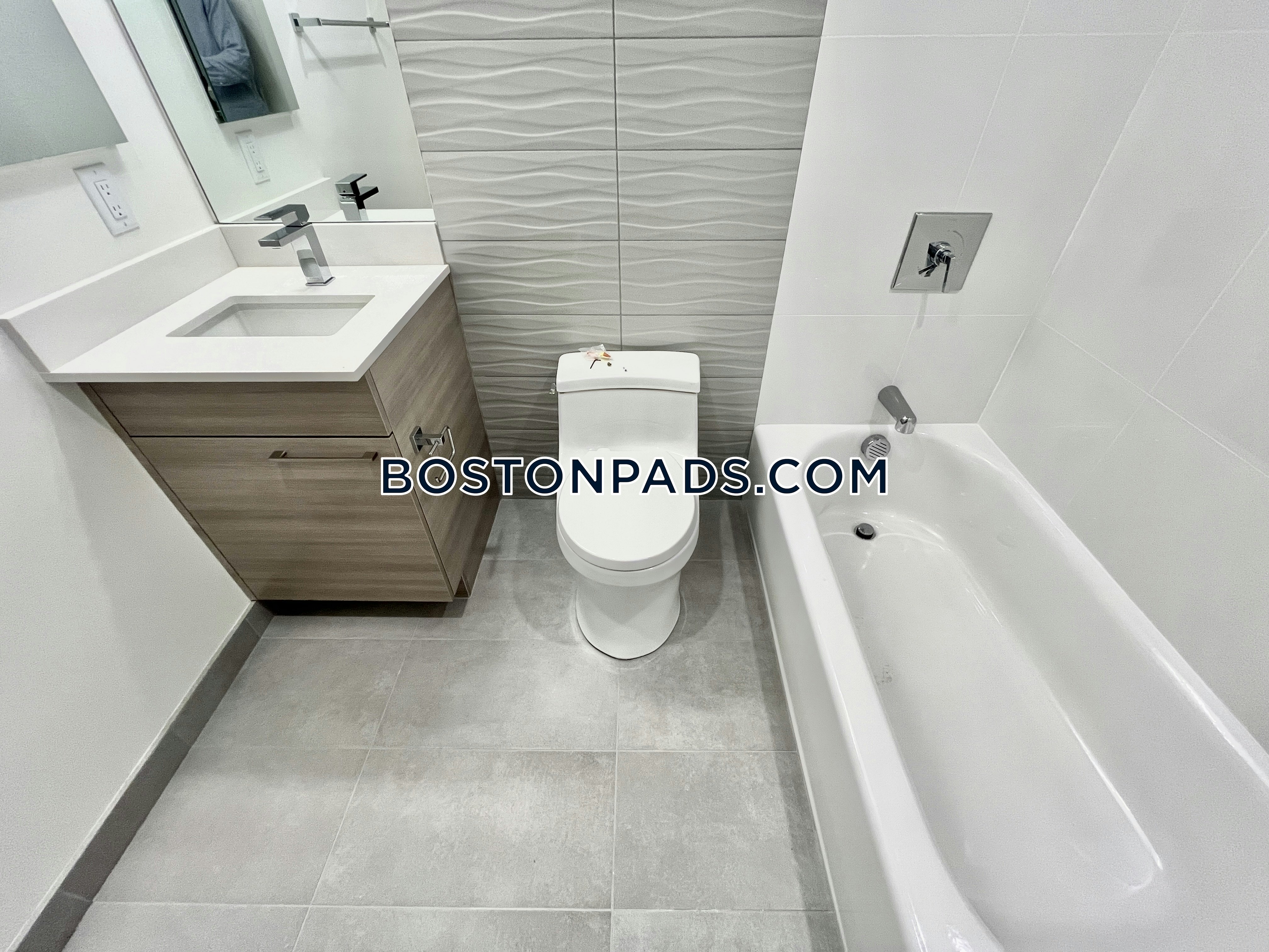 Boston - 2 Beds, 2.5 Baths