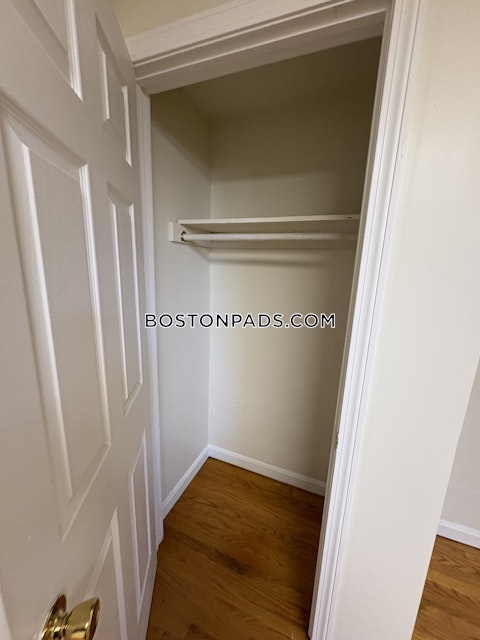 Bay State Rd. Boston photo 17