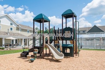 Evergreen Dr. Middleborough