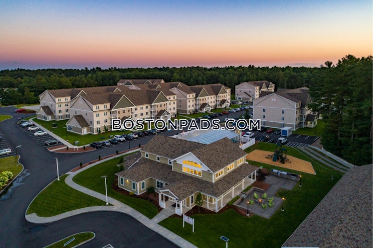 Evergreen Dr., Middleborough