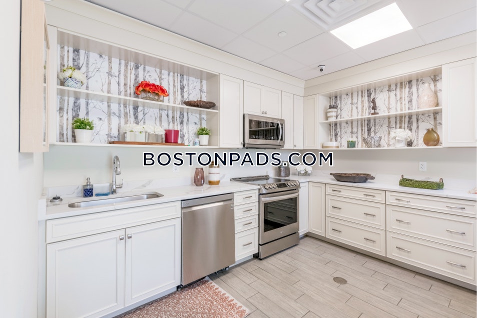 Evergreen Dr. Middleborough