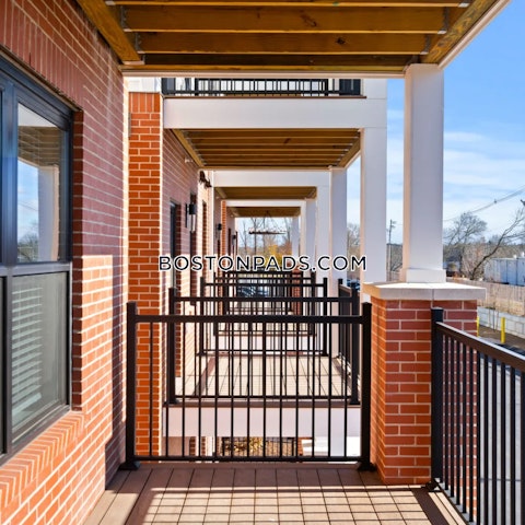 Mansfield Ave. Norton photo 12