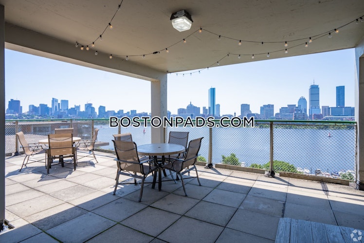 Memorial Dr., Cambridge