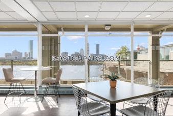 Memorial Dr. Cambridge