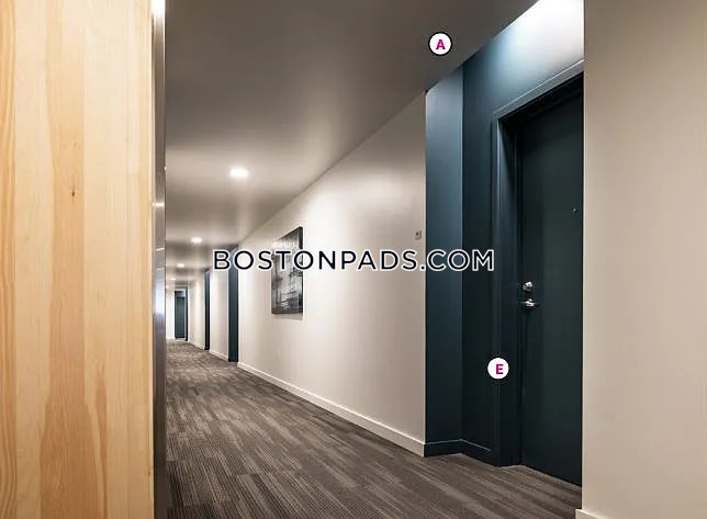 Boston - 1 Beds, 1 Baths