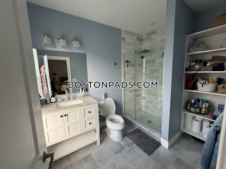 Lexington St., Boston