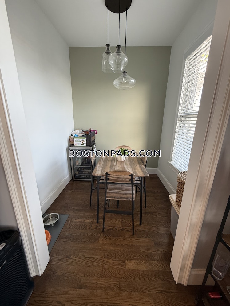 Lexington St., Boston