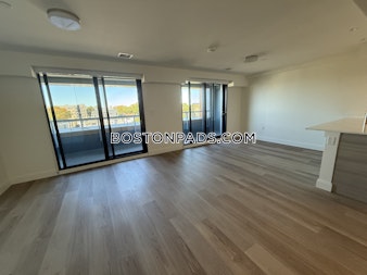 Commonwealth Ave. Boston