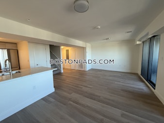 Commonwealth Ave. Boston