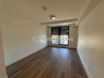 Commonwealth Ave. Boston